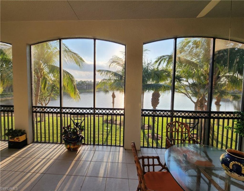 9283 Museo Cir, Unit 204, Naples, FL 34114 Photo