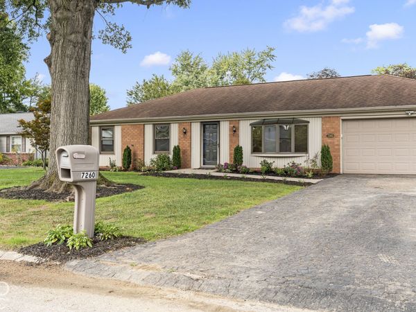 7260 Crest Lane, Indianapolis, IN 46256