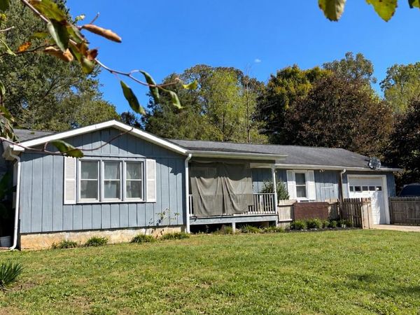 203 Regan Street, East Flat Rock, NC 28726