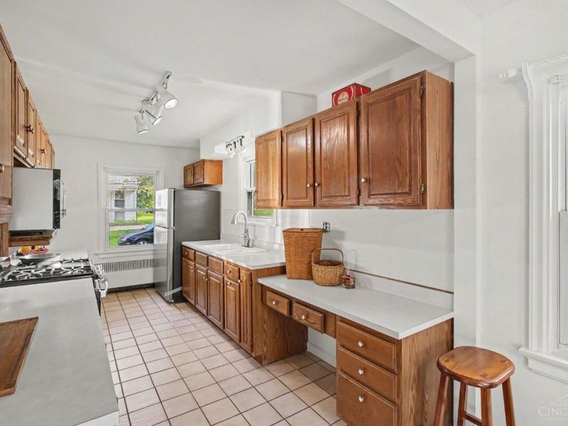 120 E Benson Street, Reading, OH 45215 Photo 12