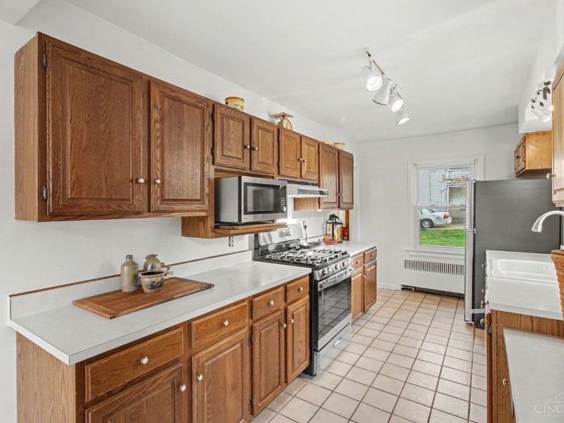 120 E Benson Street, Reading, OH 45215 Photo 14