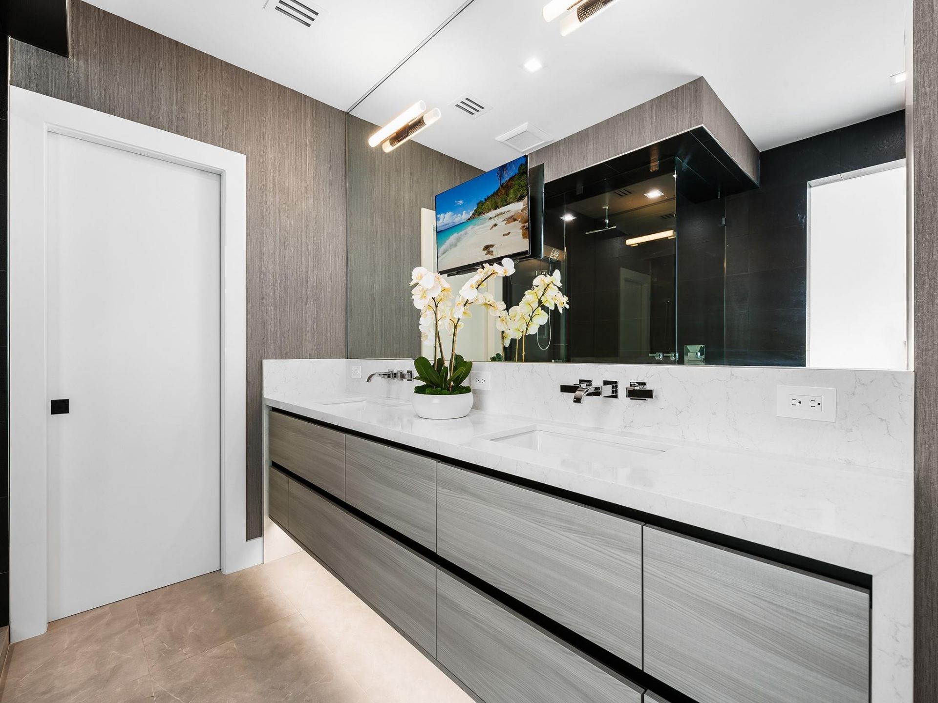 1416 NE 6th Street, Unit 1416, Fort Lauderdale, FL 33304 Photo