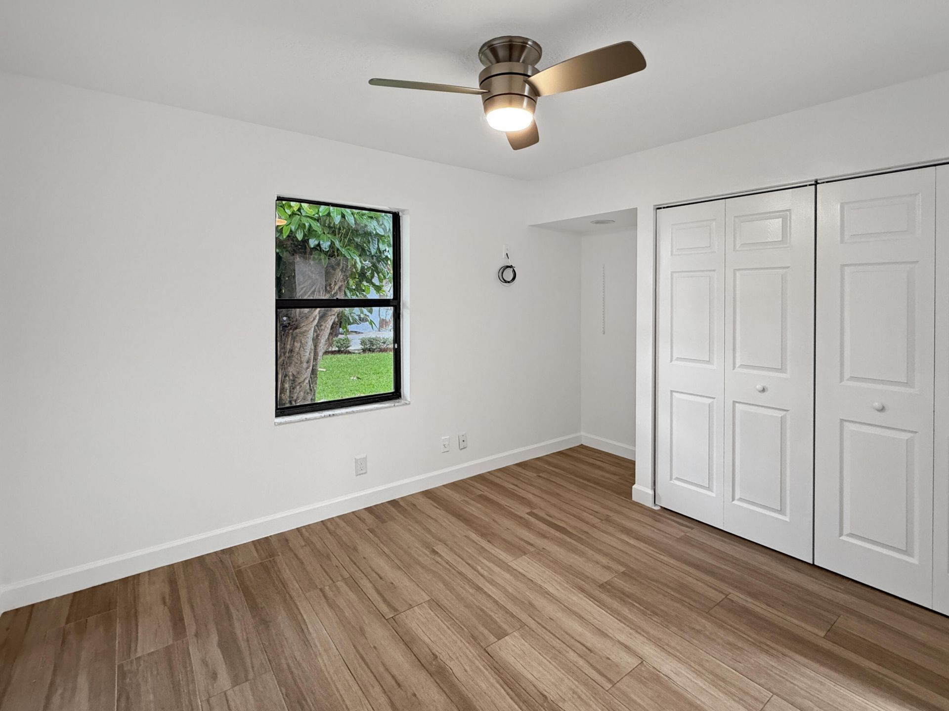 102 Valencia Street, Royal Palm Beach, FL 33411 Photo