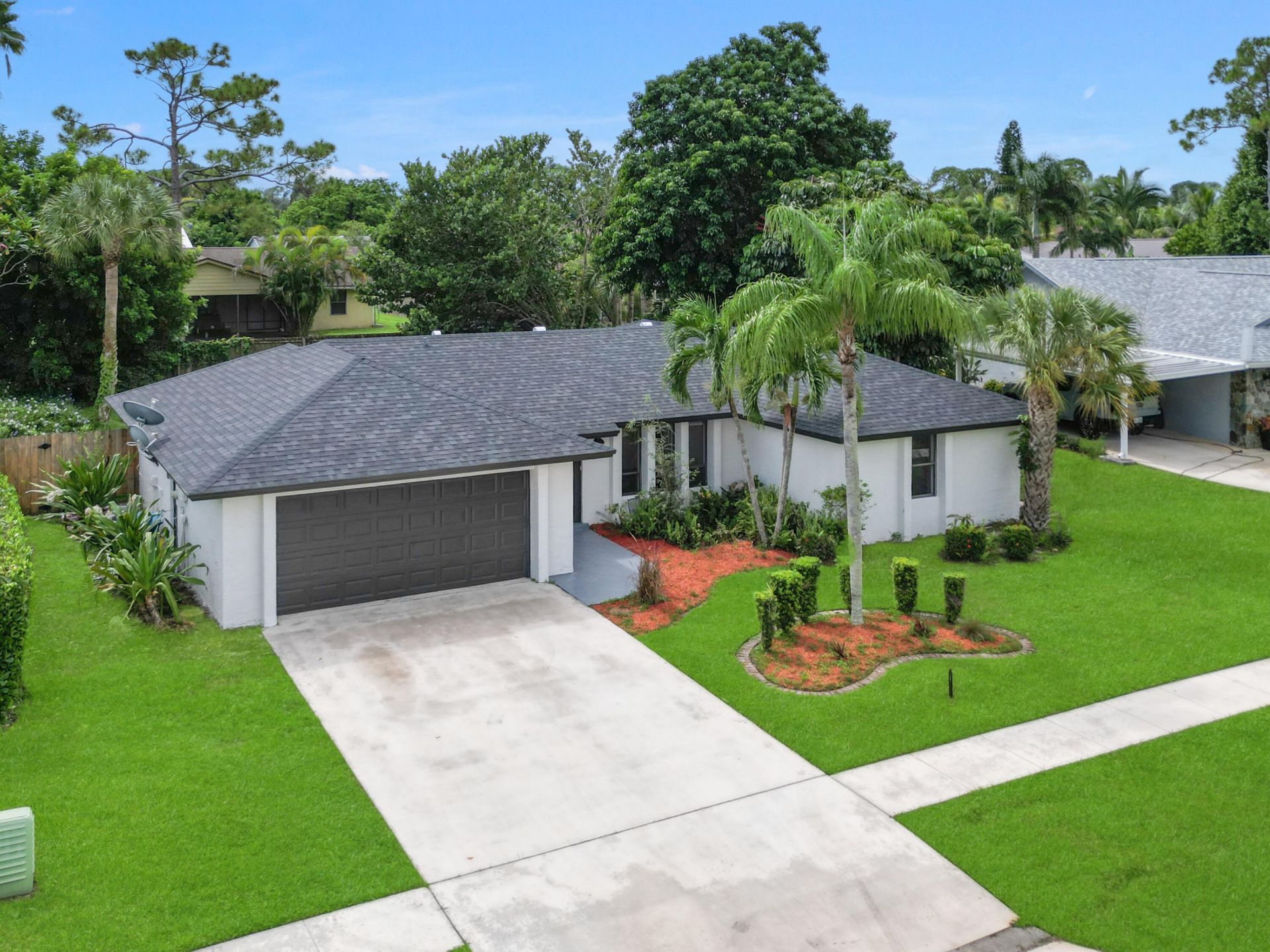 102 Valencia Street, Royal Palm Beach, FL 33411 Photo