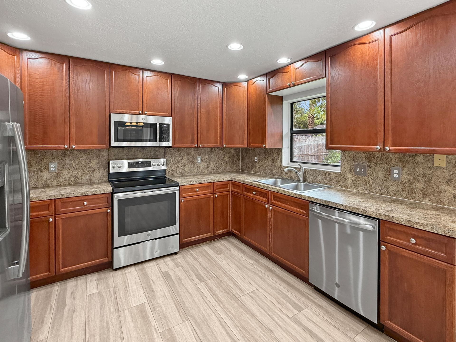 102 Valencia Street, Royal Palm Beach, FL 33411 Photo
