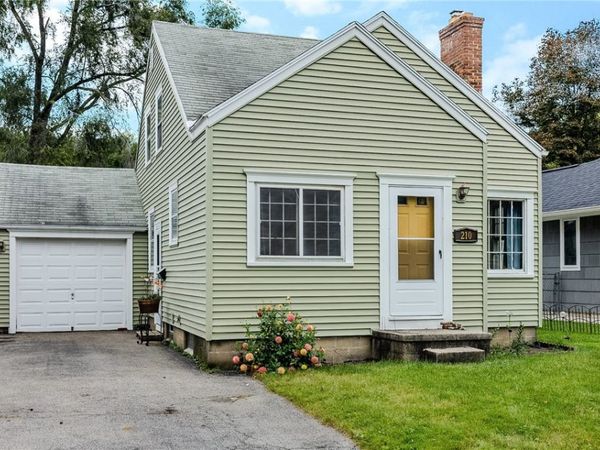 210 Weston Road , Rochester, NY 14612