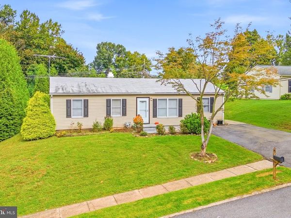 32 CHARTWELL ROAD , WEST GROVE, PA 19390