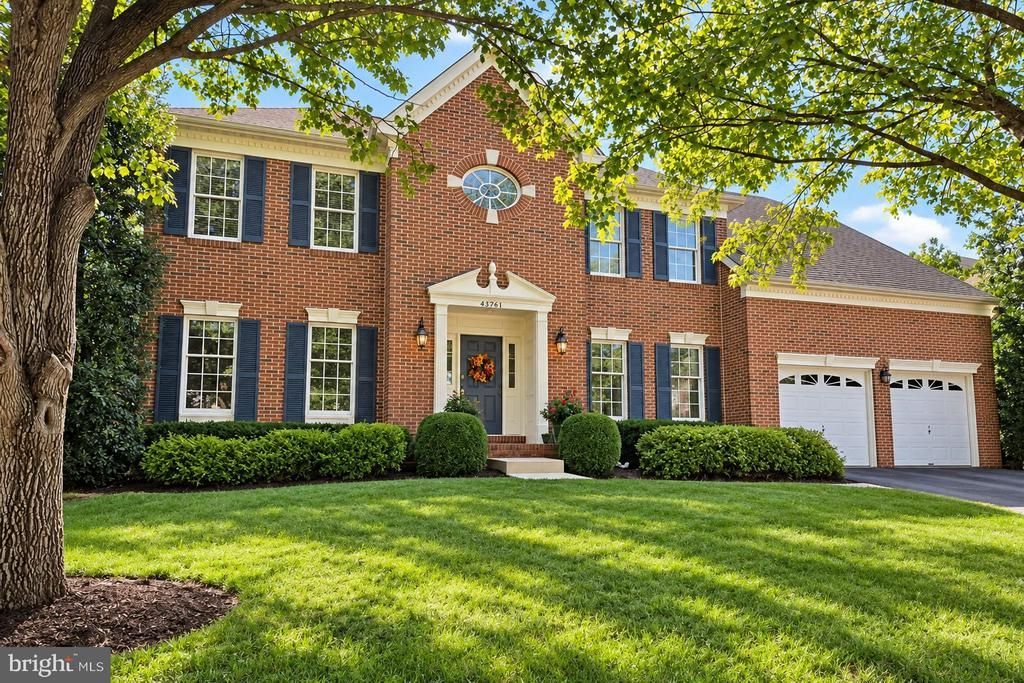43761 Woodworth Court, Ashburn, VA 20147 Main Photo
