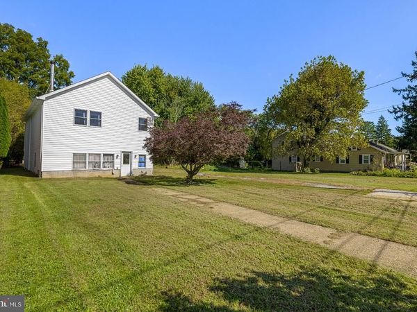 404 DYER AVENUE , REISTERSTOWN, MD 21136