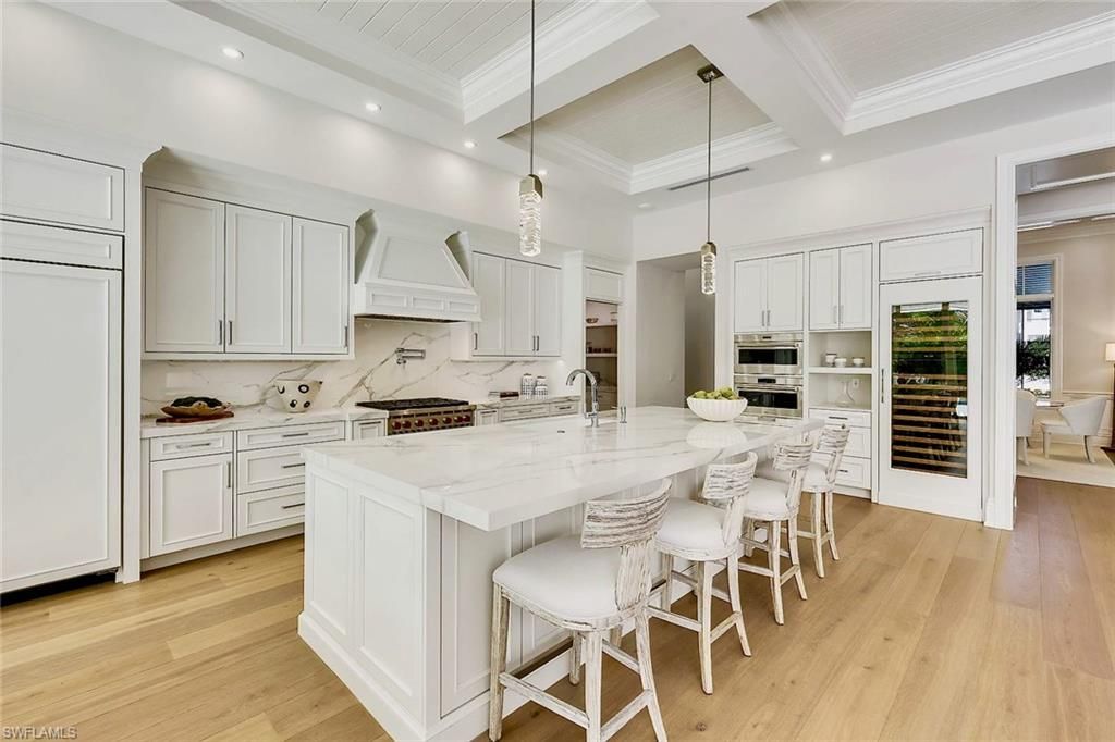 788 Riviera Dr , Naples, FL 34103 Photo
