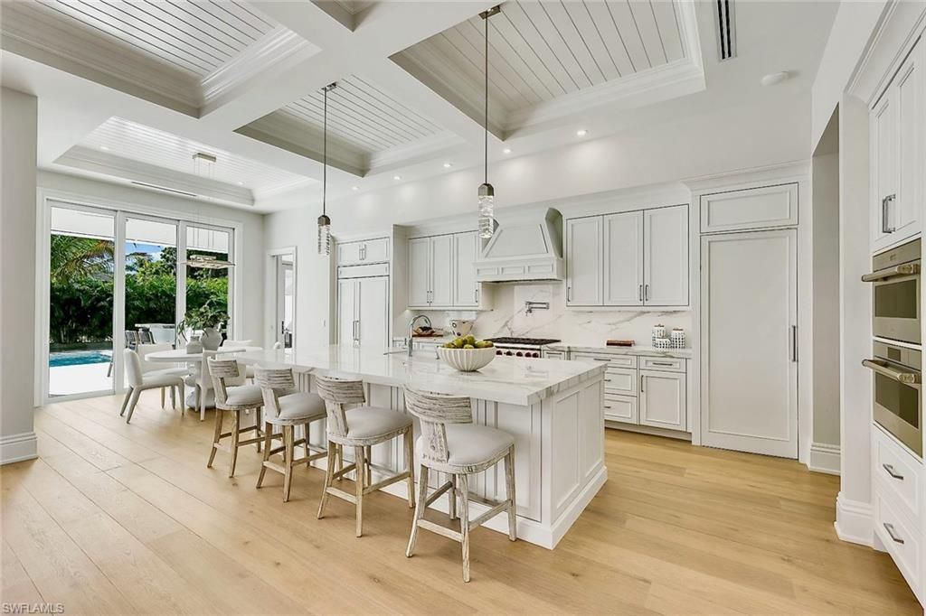 788 Riviera Dr , Naples, FL 34103 Photo