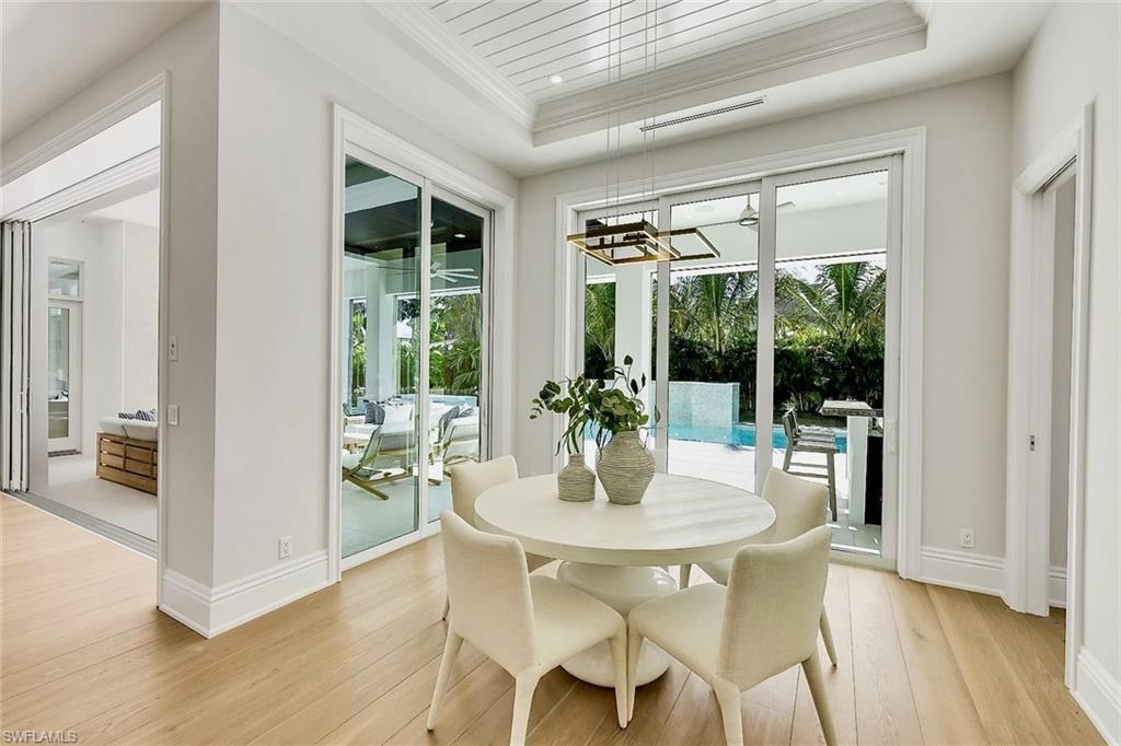 788 Riviera Dr , Naples, FL 34103 Photo