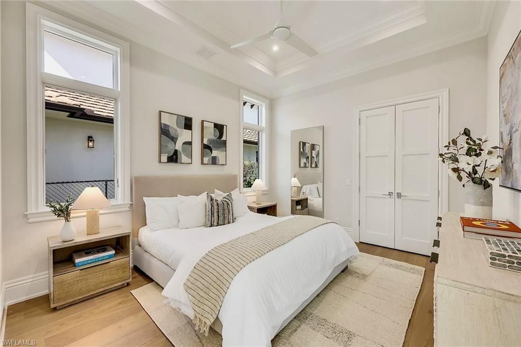788 Riviera Dr , Naples, FL 34103 Photo