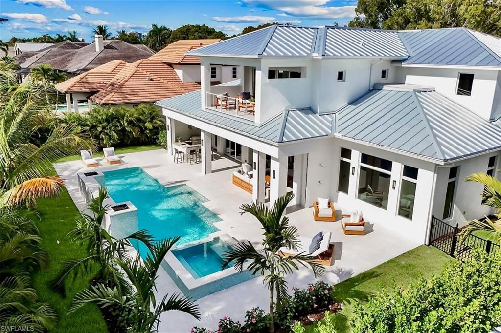 788 Riviera Dr , Naples, FL 34103 Photo