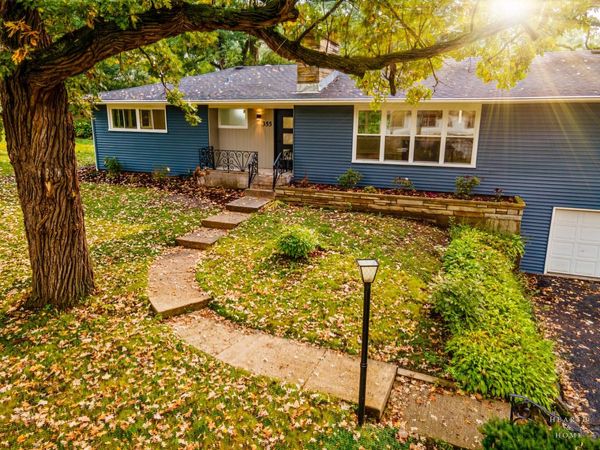 355 Hiawatha Drive, Lake In The Hills, IL 60156
