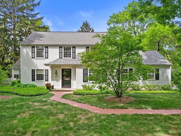 9373 N Lake DRIVE, Bayside, WI 53217