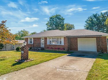 812 Elmwood Drive, Mt Sterling, KY 40353
