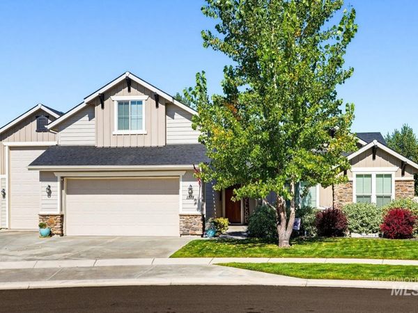 1518 W W Bear Track, Meridian, ID 83642