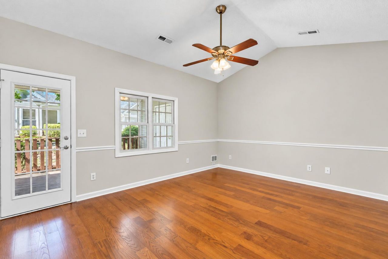 2455 Deer Ridge Lane Photo 7