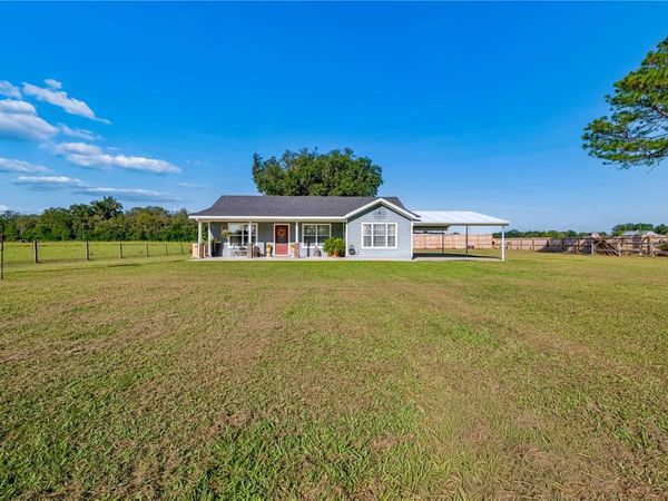 7432 SE 30TH STREET , TRENTON, FL 32693