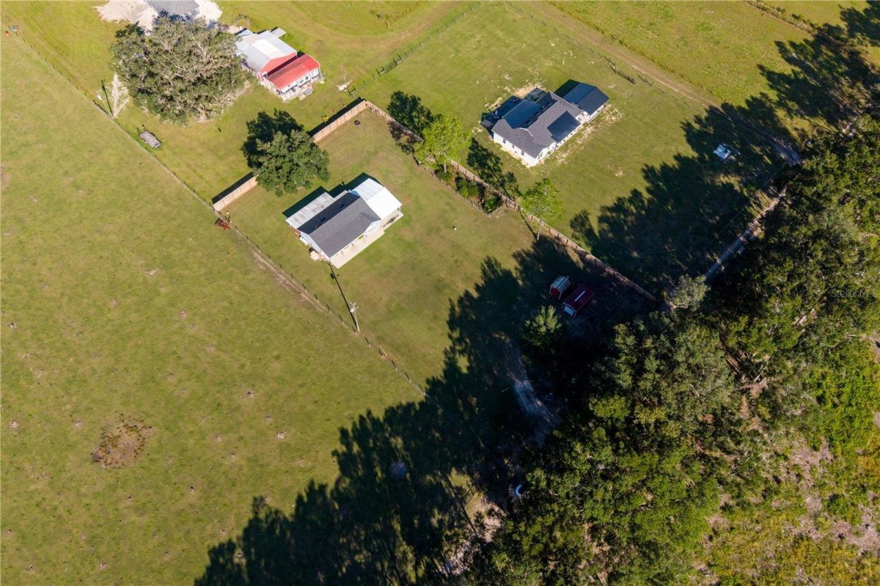 7432 SE 30th Street, Trenton, FL 32693 Photo