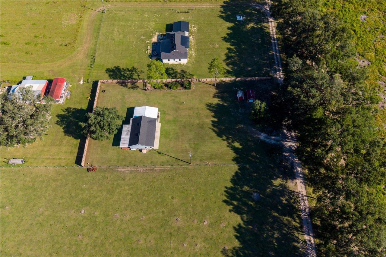 7432 SE 30th Street, Trenton, FL 32693 Photo