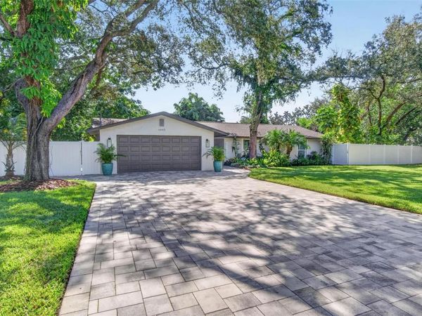 1002 N FLORIDA AVENUE , TARPON SPRINGS, FL 34689