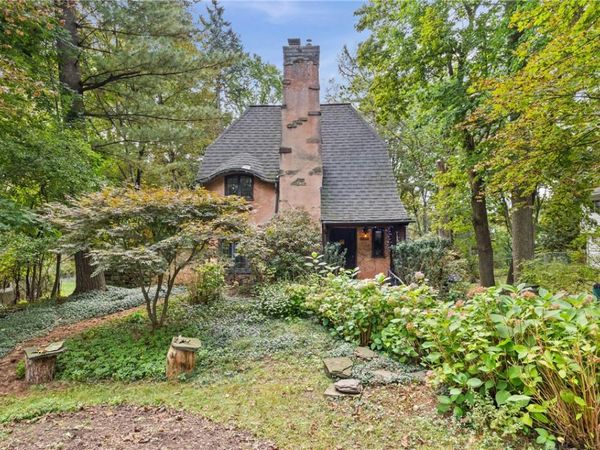 1041 Highland Avenue, Rochester, NY 14620