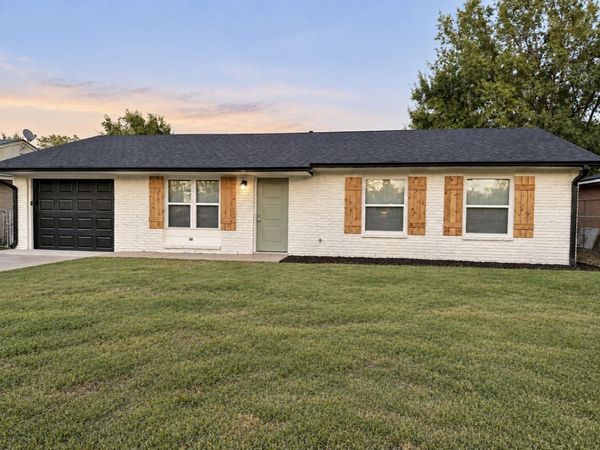 6121 N Xanthus Place , Tulsa, OK 74130