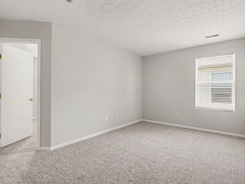 7512 Hemrich Drive , Canal Winchester, OH 43110 Photo 13