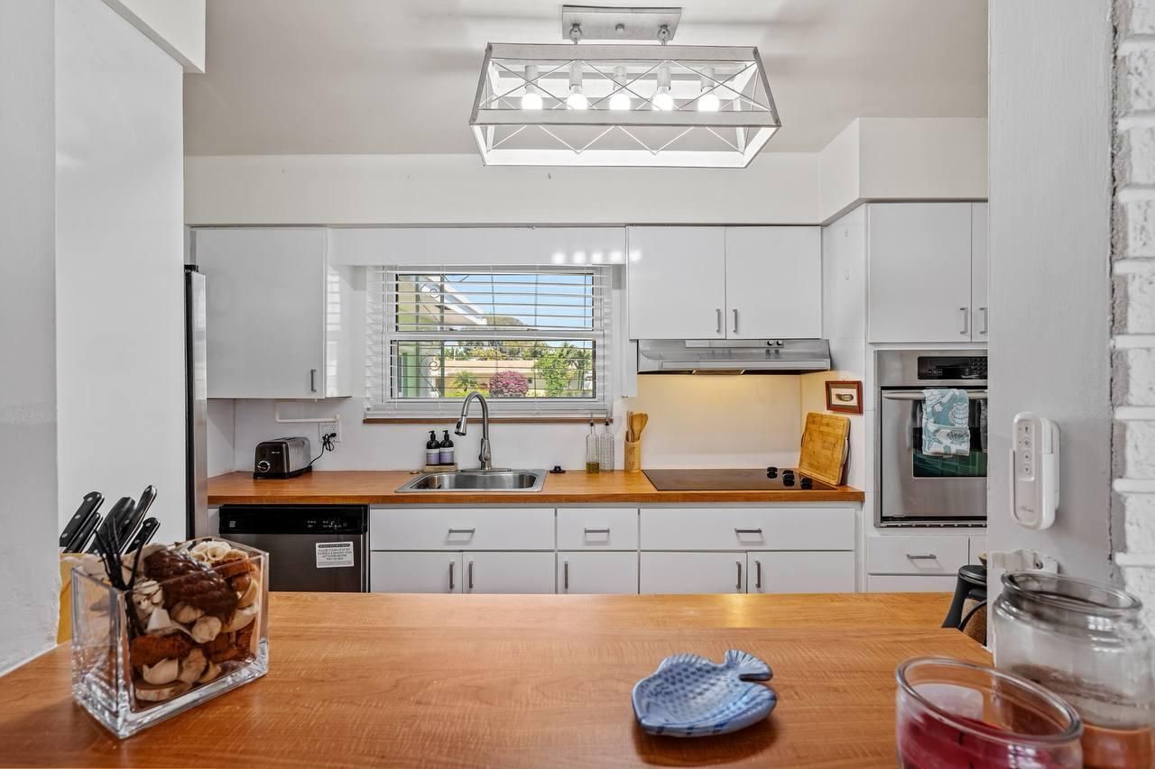 430 NE 43rd Street, Boca Raton, FL 33431 Photo