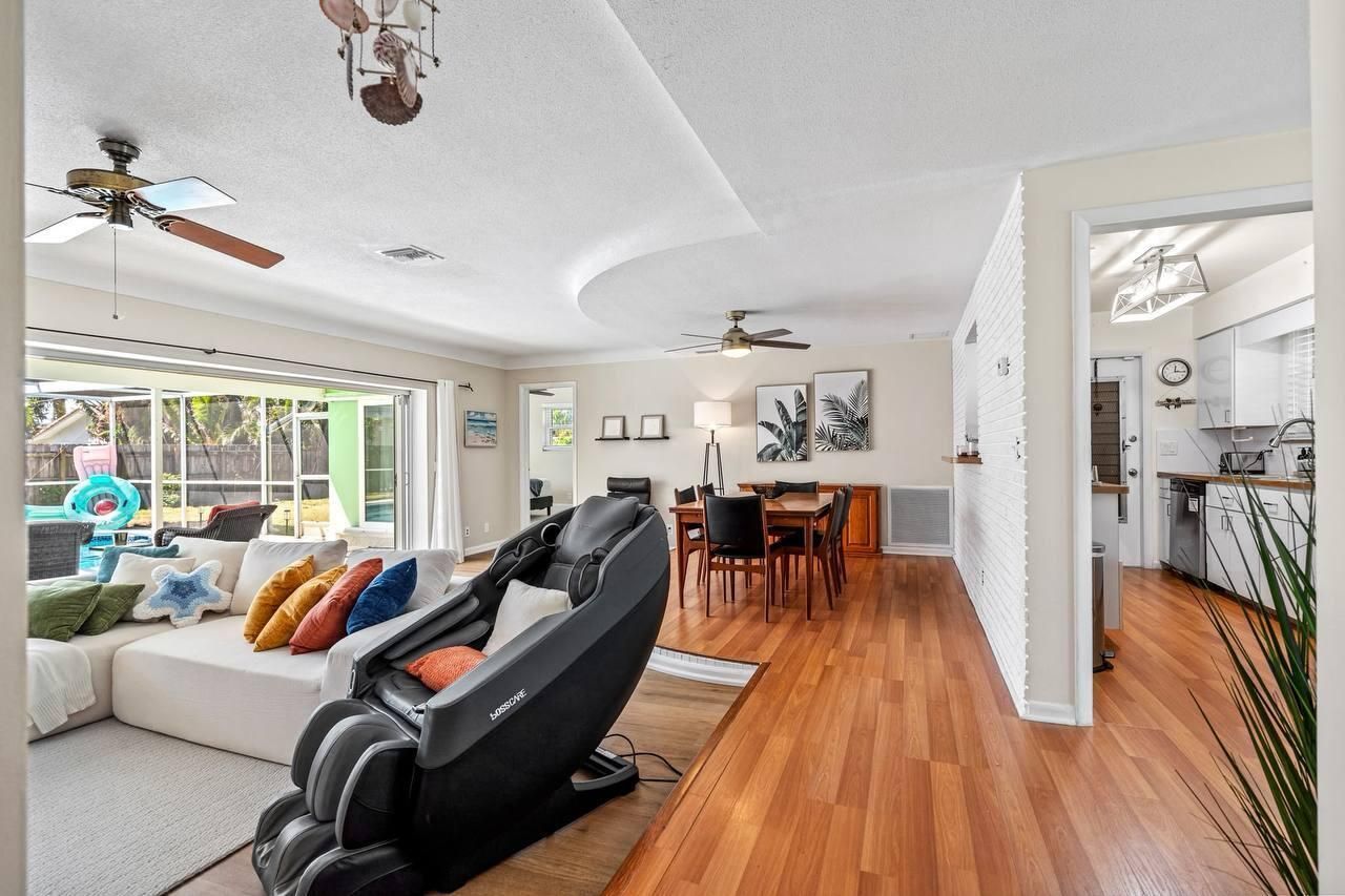 430 NE 43rd Street, Boca Raton, FL 33431 Photo