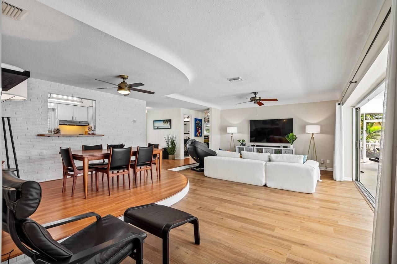 430 NE 43rd Street, Boca Raton, FL 33431 Photo