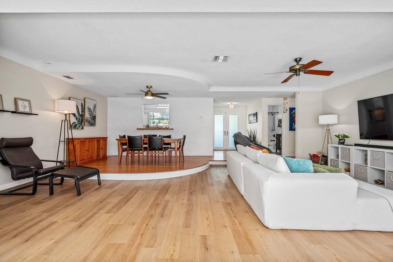 430 NE 43rd Street, Boca Raton, FL 33431 Photo