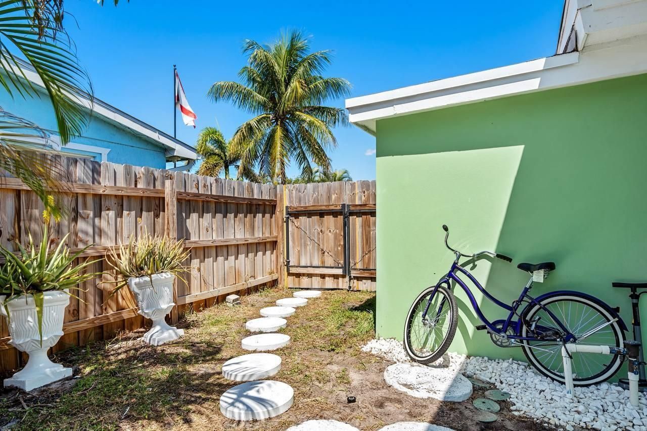 430 NE 43rd Street, Boca Raton, FL 33431 Photo
