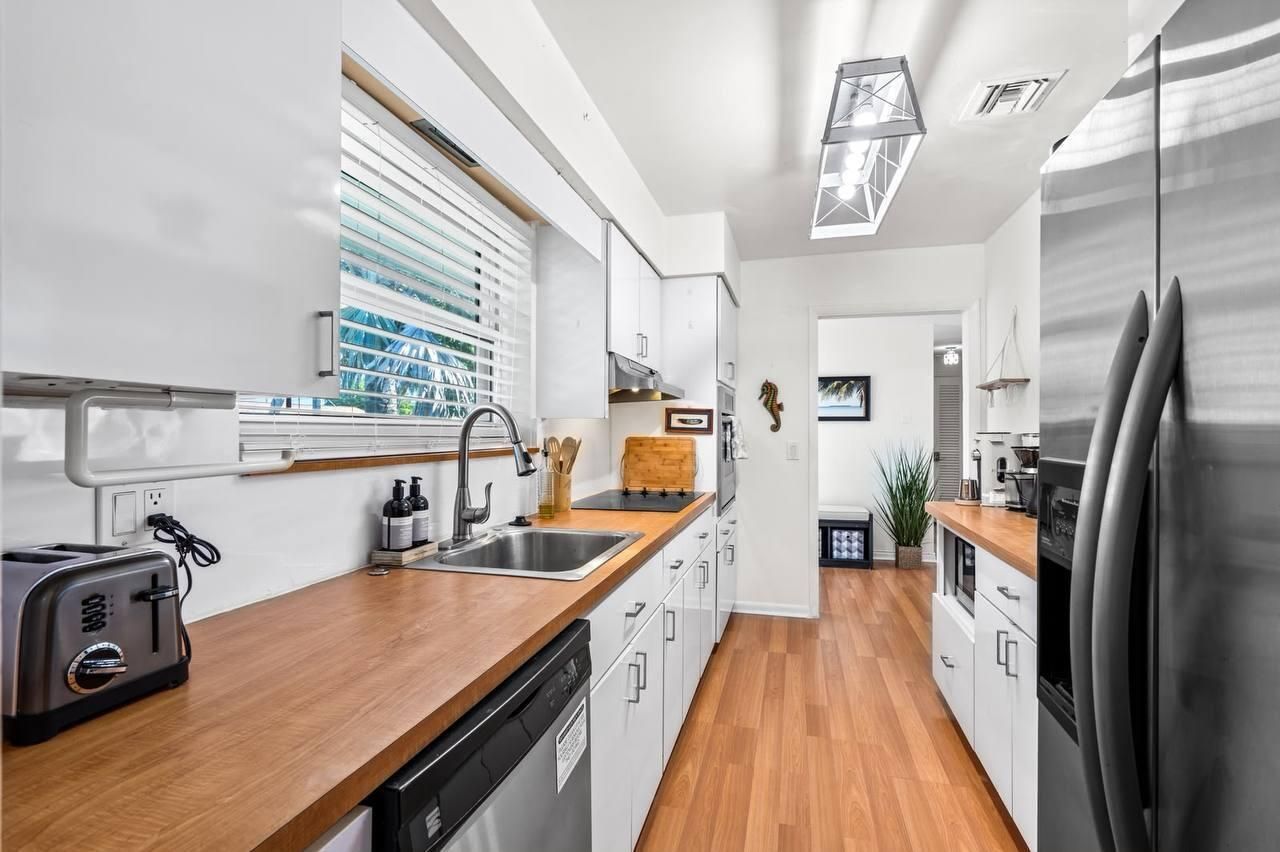 430 NE 43rd Street, Boca Raton, FL 33431 Photo