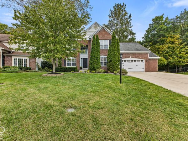 6459 Woodhaven Court , Avon, IN 46123