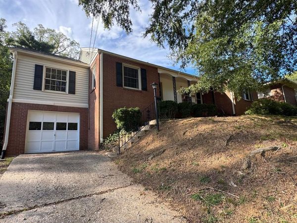 181 Beverly RD , Danville, VA 24541