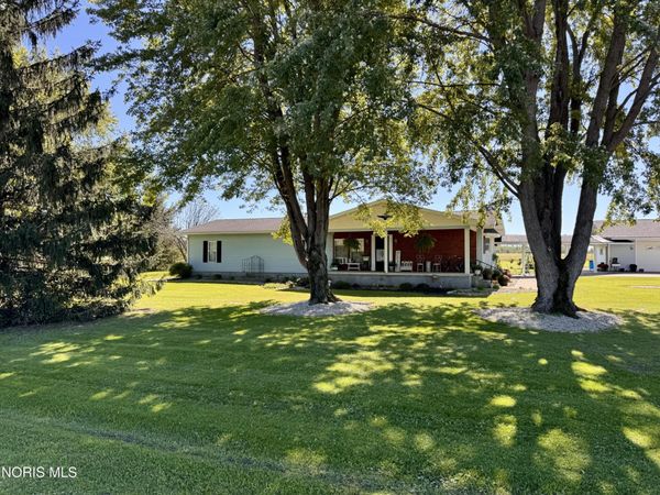 1982 County Road 10 , Ada, OH 45810