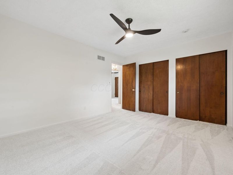 2900 Granada Hills Drive, Columbus, OH 43231 Photo 27