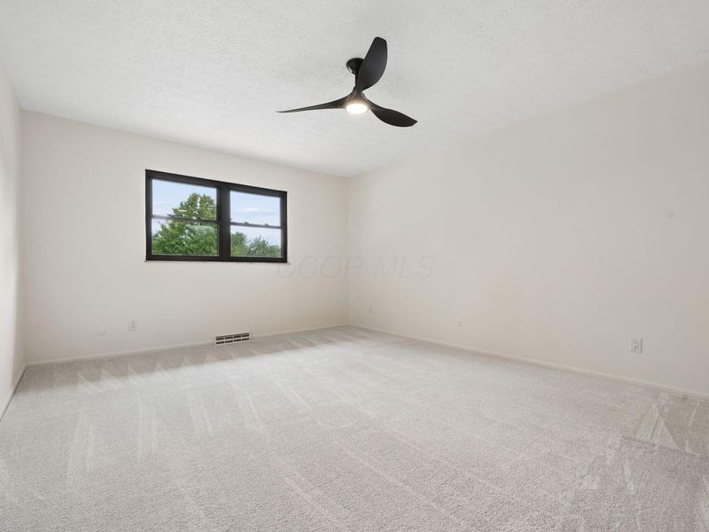 2900 Granada Hills Drive, Columbus, OH 43231 Photo 30