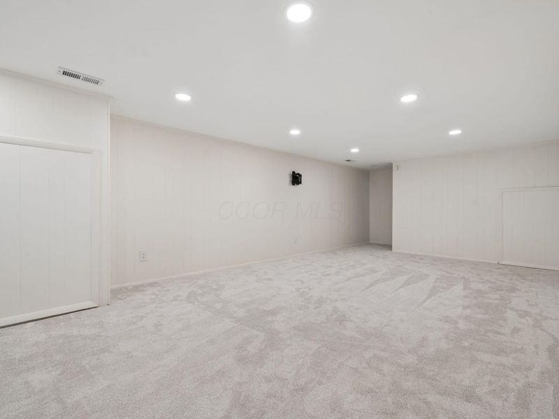 2900 Granada Hills Drive, Columbus, OH 43231 Photo 39