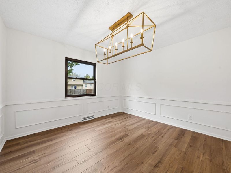 2900 Granada Hills Drive, Columbus, OH 43231 Photo 7