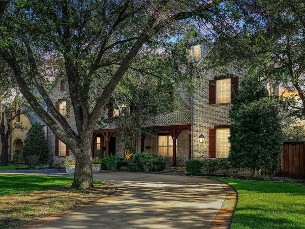 3815 Northwest Parkway, University Park, TX 75225