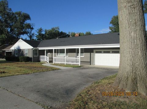 Main Photo