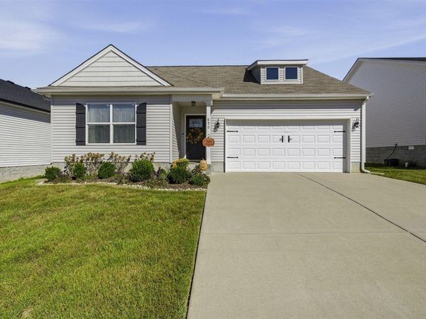 890 McFadin Station Street , Bowling Green, KY 42103