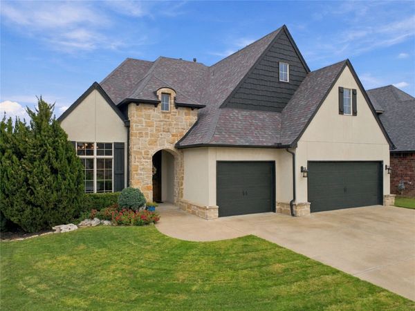 521 W 127th Street S, Jenks, OK 74037