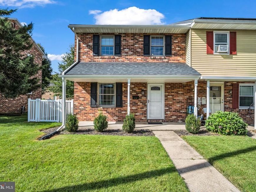 11 S Trine Avenue, Mount Holly Springs, PA 17065 Main Photo