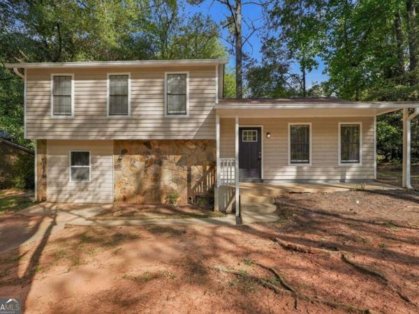 5130 S Woodbridge Trail, Stone Mountain, GA 30088
