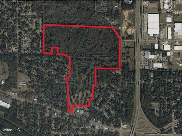 4890 Clinton Boulevard, Jackson, MS 39209